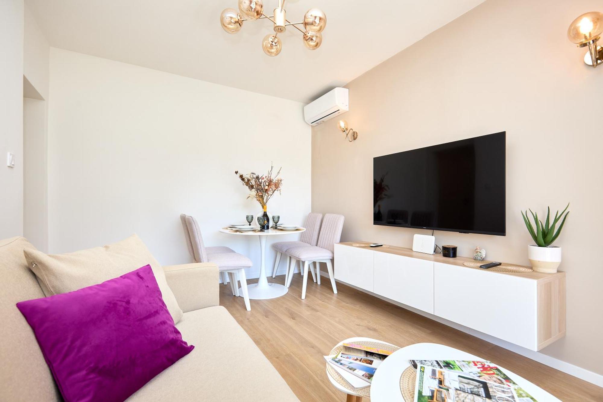 Апартаменти Golden Rose - Walking Distance 1 Km From Old Town Дубровник Екстер'єр фото