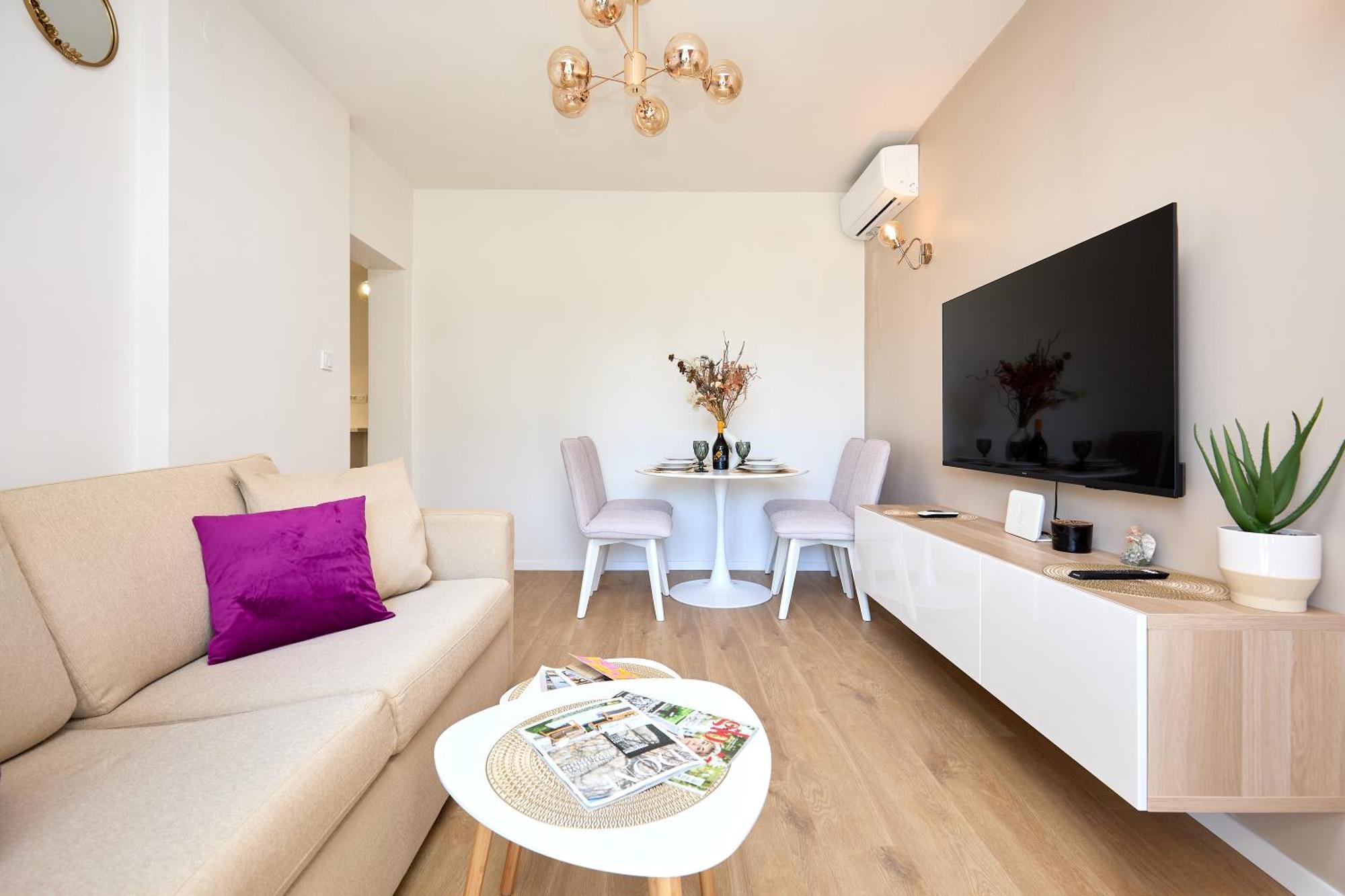 Апартаменти Golden Rose - Walking Distance 1 Km From Old Town Дубровник Екстер'єр фото